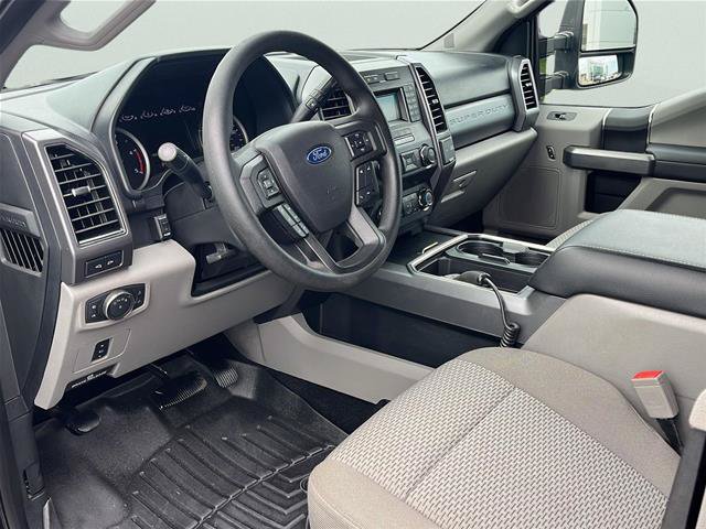 Certified 2019 Ford F250 XLT w/ XLT Value Package AWD/4WD image 9