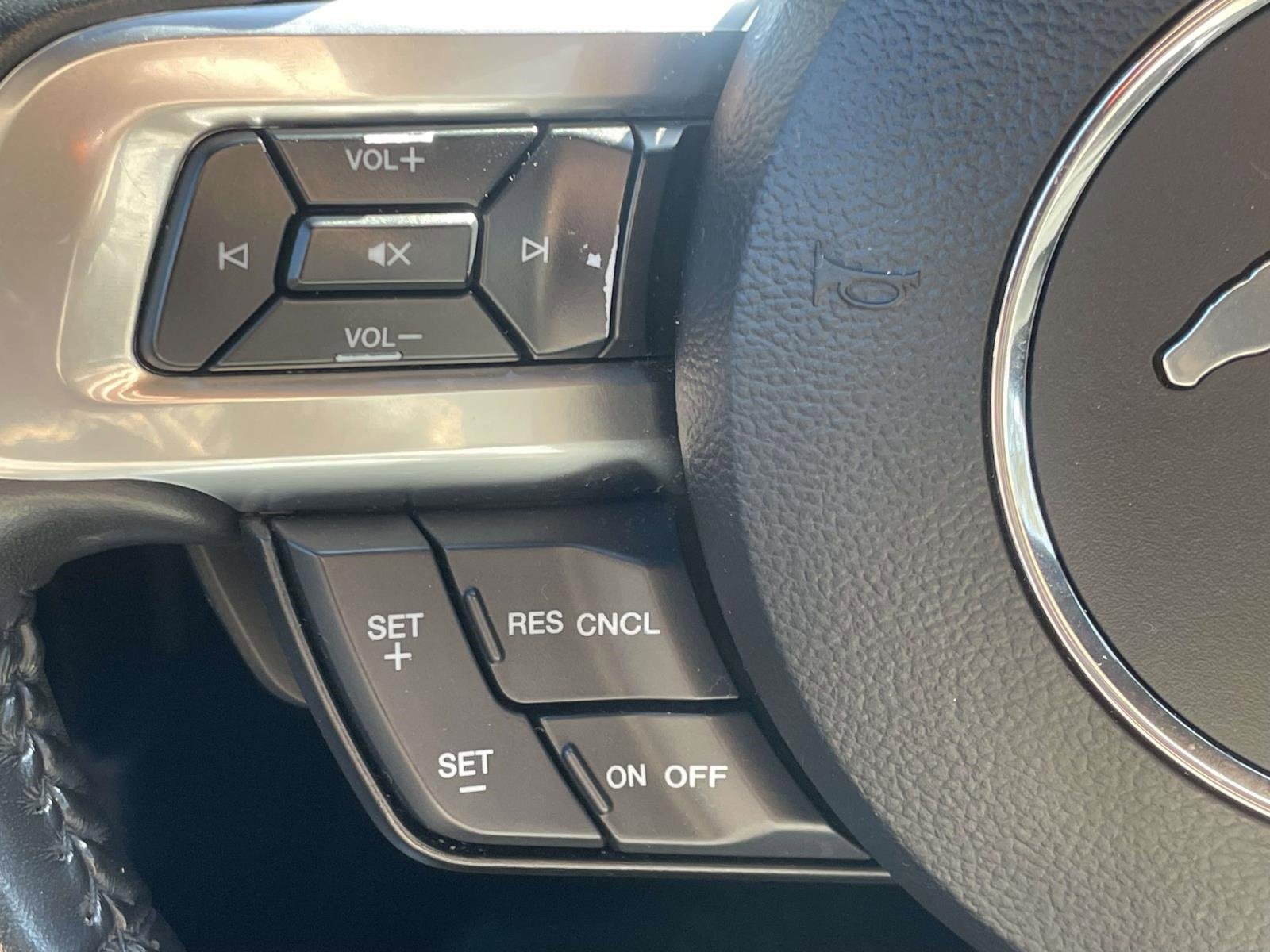 Certified 2019 Ford Mustang GT w/ Equipment Group 301A image 24