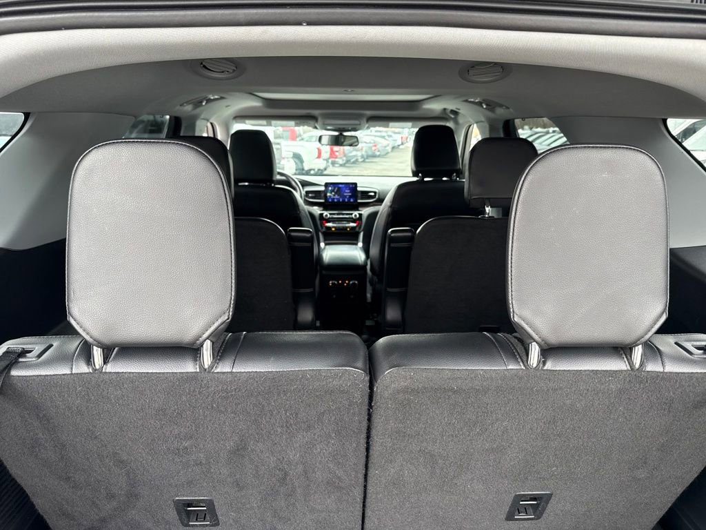 Certified 2022 Ford Explorer Limited w/ Hybrid Equipment Group 310A image 17