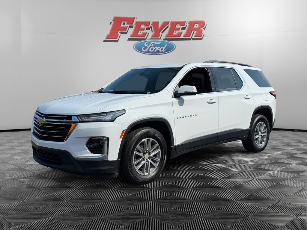 Used 2023 Chevrolet Traverse LT