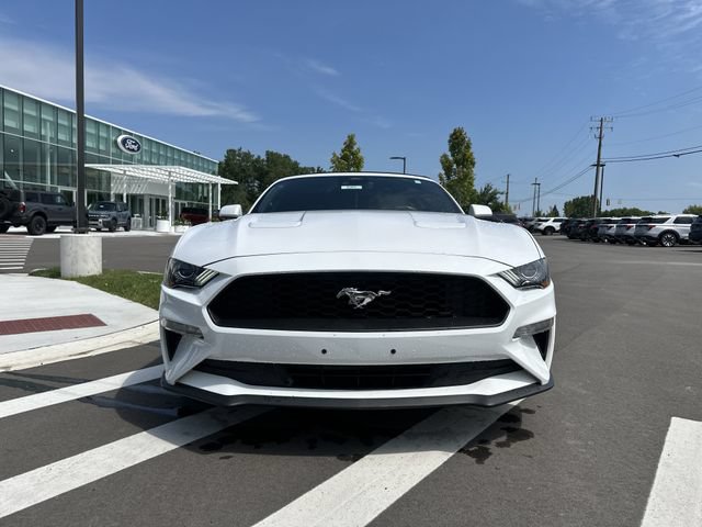 Certified 2022 Ford Mustang Premium RWD image 8