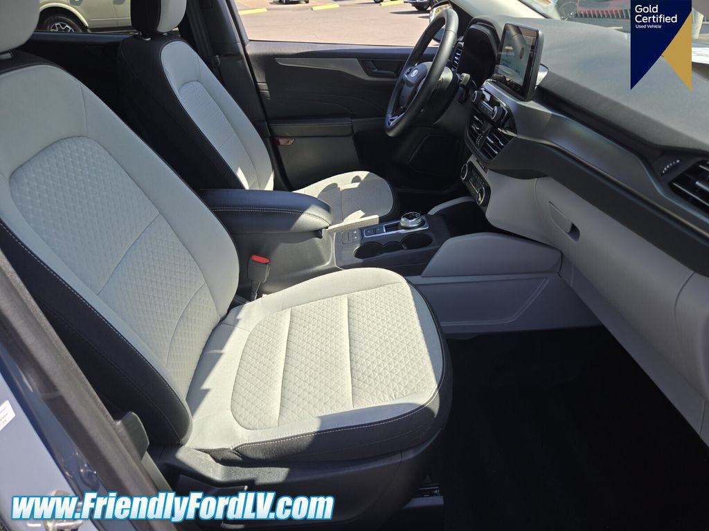 Certified 2024 Ford Escape Active FWD image 18