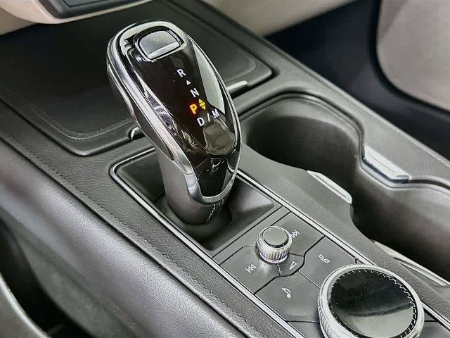 Used 2023 Cadillac XT4 Luxury FWD image 19