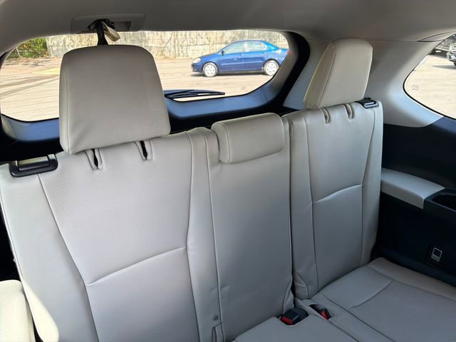 Used 2025 Toyota Grand Highlander AWD Hybrid image 21