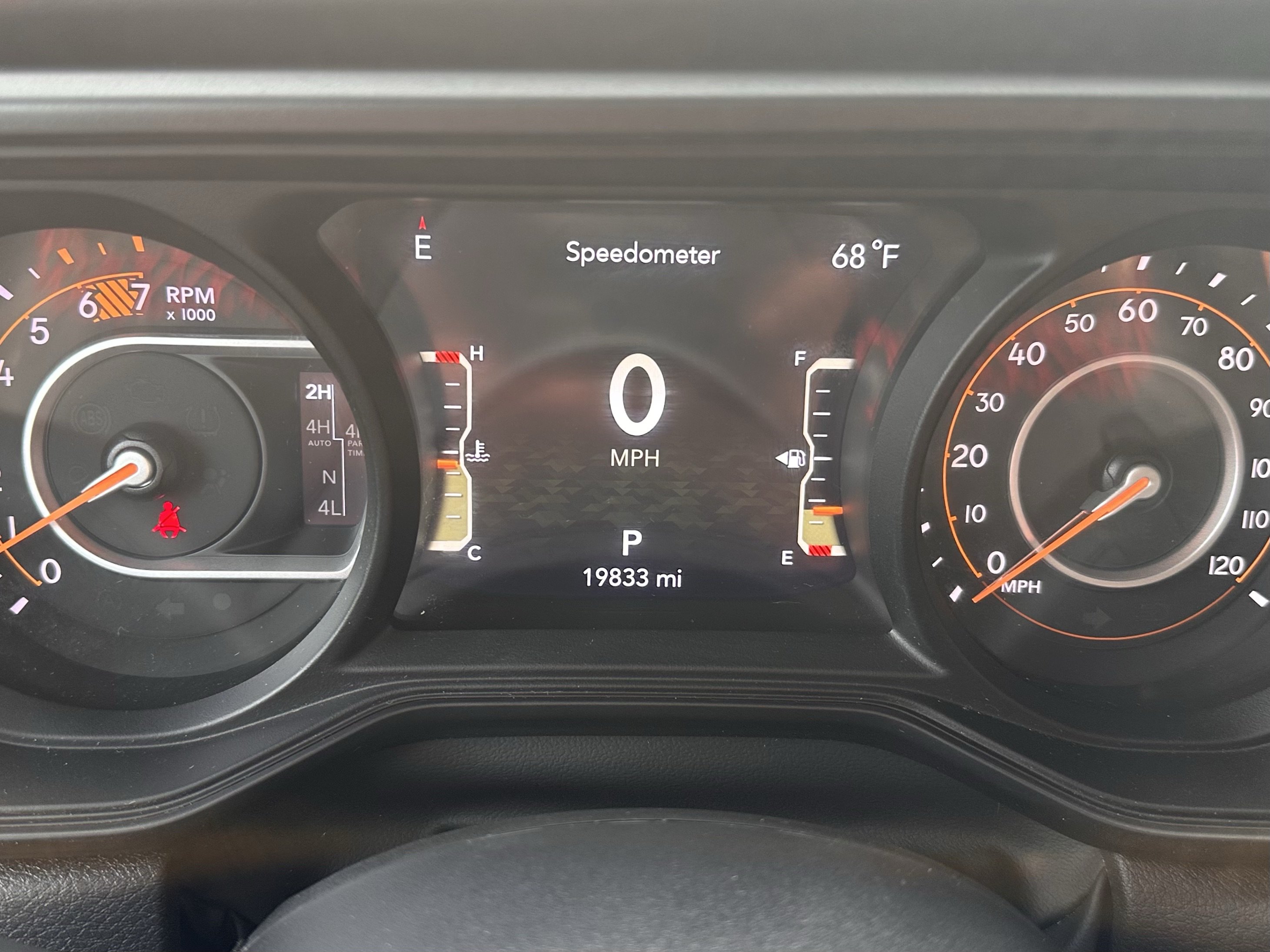 Used 2024 Jeep Wrangler Unlimited Rubicon AWD/4WD image 22