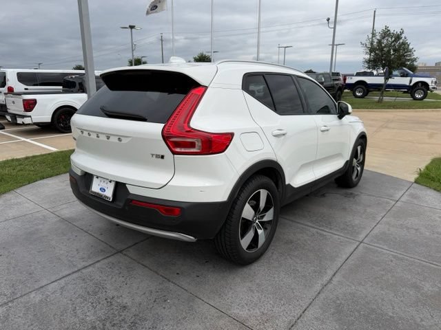 Used 2019 Volvo XC40 T5 Momentum AWD/4WD image 6