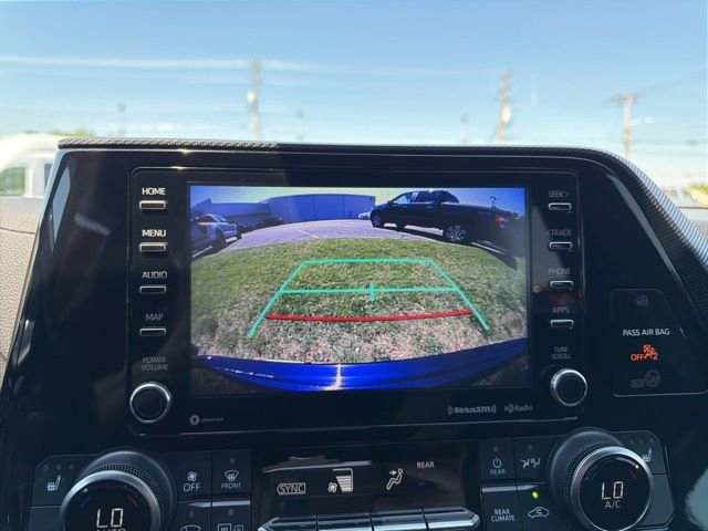 Used 2022 Toyota Highlander XSE FWD image 23