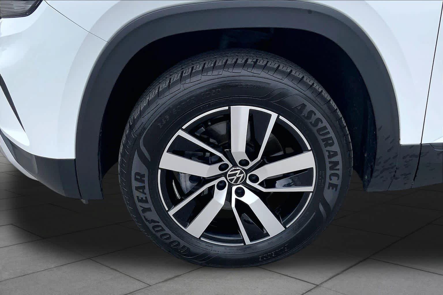 Used 2022 Volkswagen Atlas SE FWD image 11
