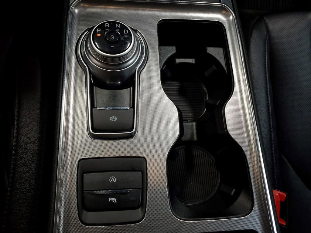 Certified 2024 Ford Edge Titanium w/ Equipment Group 301A AWD/4WD image 12