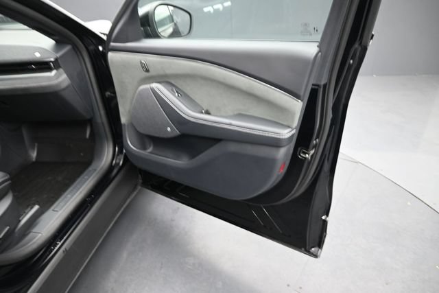 Certified 2025 Ford Mustang Mach-E GT AWD/4WD image 32