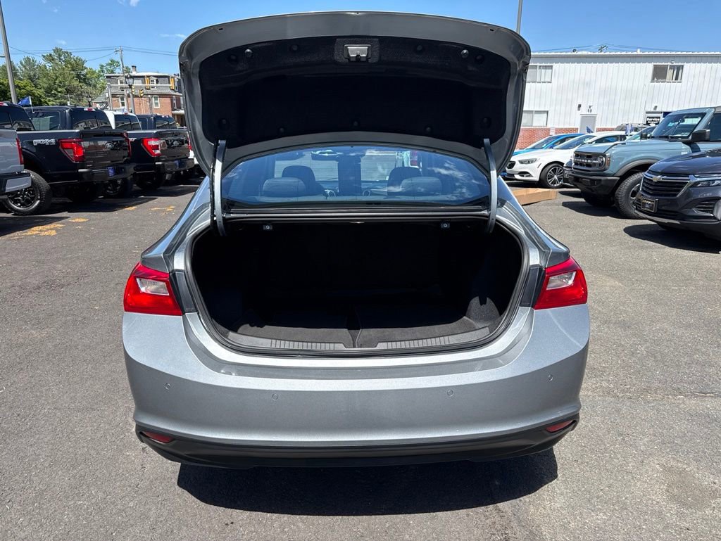 Used 2024 Chevrolet Malibu LT FWD image 10