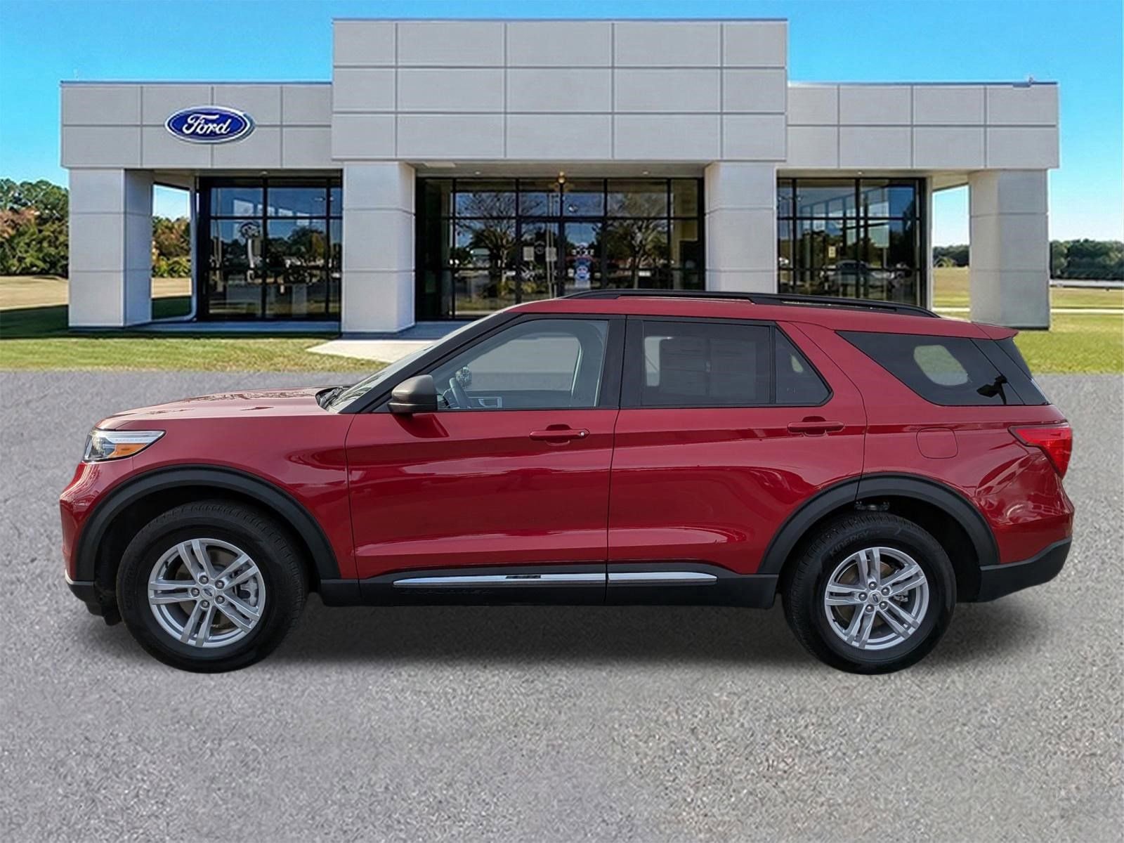 Certified 2023 Ford Explorer XLT w/ Equipment Group 202A video 2