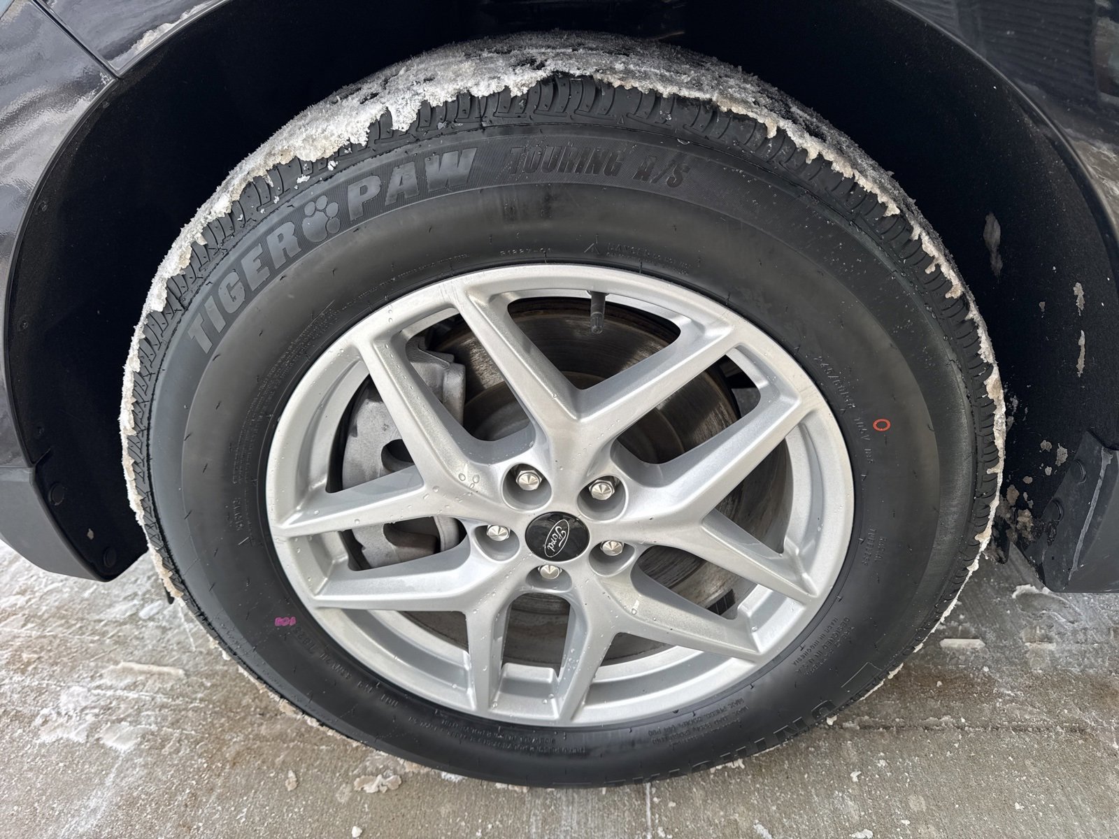 Certified 2024 Ford Edge SEL w/ Convenience Package image 20