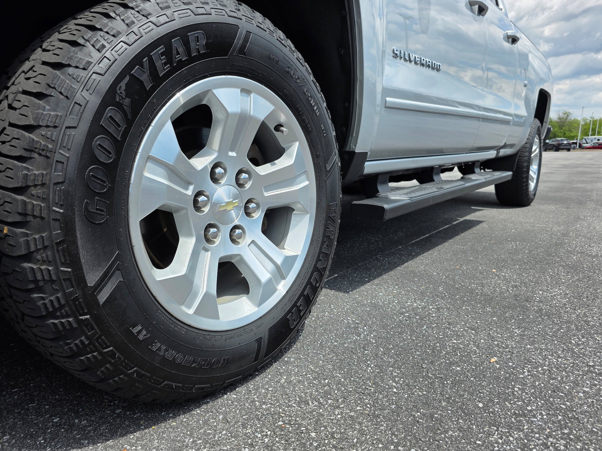 Used 2019 Chevrolet Silverado 1500 LT w/ All Star Edition AWD/4WD image 22