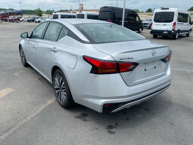Used 2023 Nissan Altima 2.5 SV FWD image 5