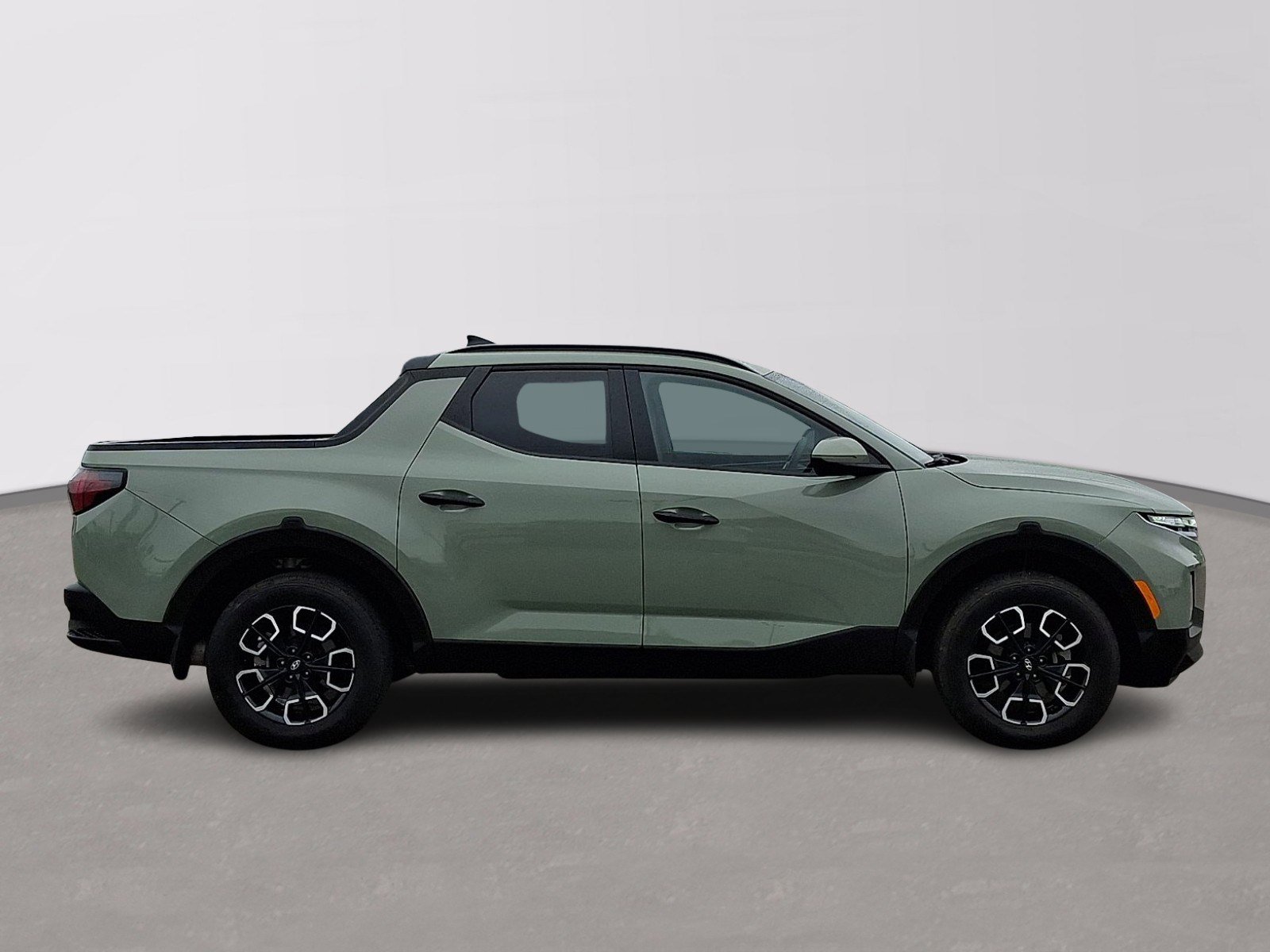 Used 2023 Hyundai Santa Cruz SEL w/ Activity Package image 7