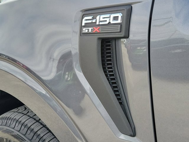 Certified 2021 Ford F150 XL w/ STX Appearance Package image 11