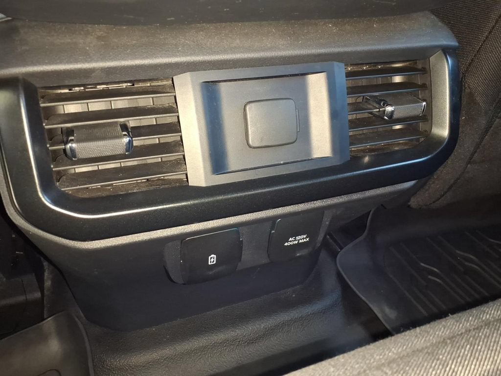 Certified 2023 Ford F150 XL w/ STX Appearance Package AWD/4WD image 17