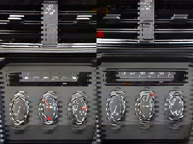 Used 2022 Volkswagen Taos SE image 10