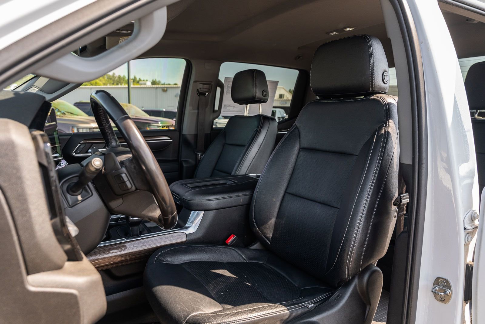 Used 2022 Chevrolet Silverado 1500 RST AWD/4WD image 20