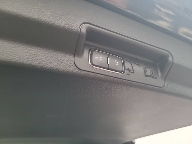 Certified 2024 Ford Explorer XLT AWD/4WD image 27