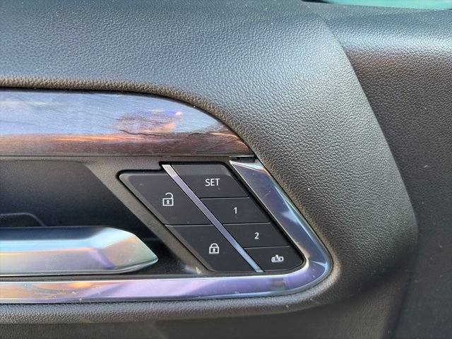 Used 2023 Chevrolet Silverado 1500 LTZ w/ LTZ Premium Package AWD/4WD image 12