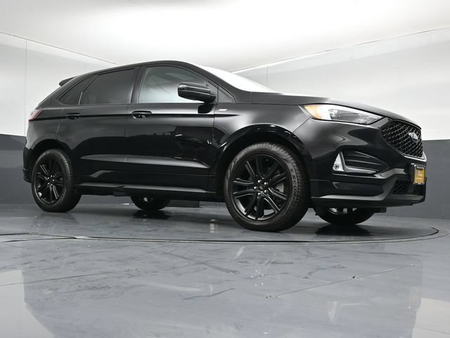 Certified 2024 Ford Edge ST-Line AWD/4WD image 33