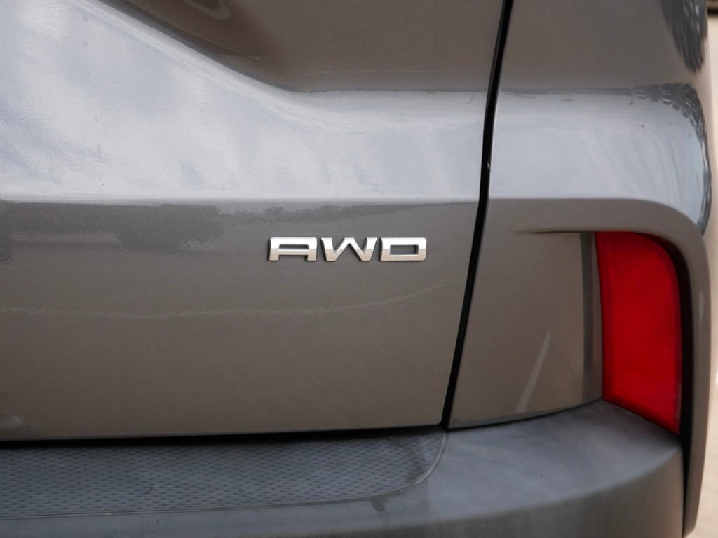 Certified 2021 Ford Escape SEL AWD/4WD image 10