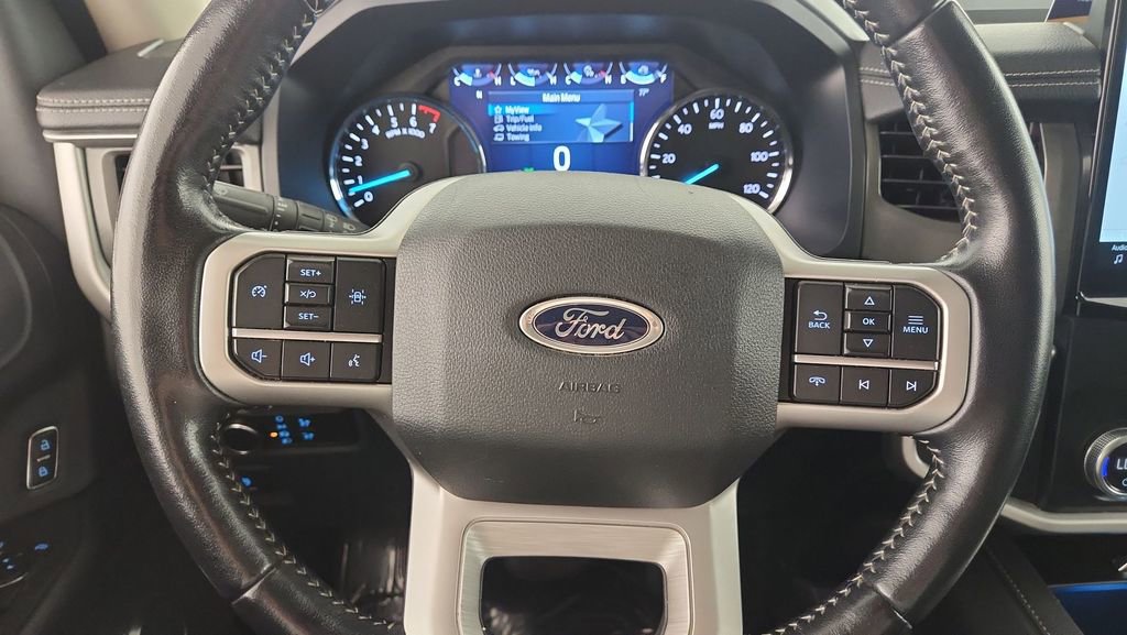 Certified 2024 Ford Expedition XLT AWD/4WD image 12