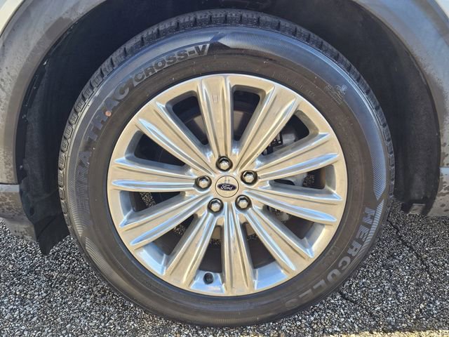 Certified 2020 Ford Explorer Limited image 28