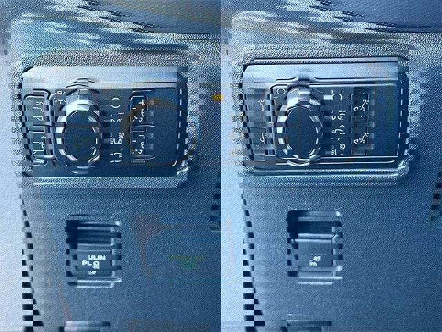 Certified 2024 Ford Bronco Badlands image 10