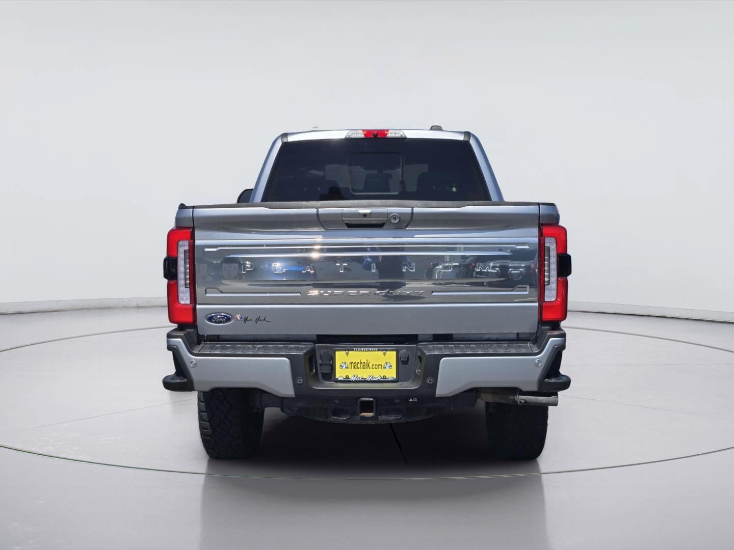 Certified 2024 Ford F250 Platinum w/ Tremor Off-Road Package AWD/4WD image 5