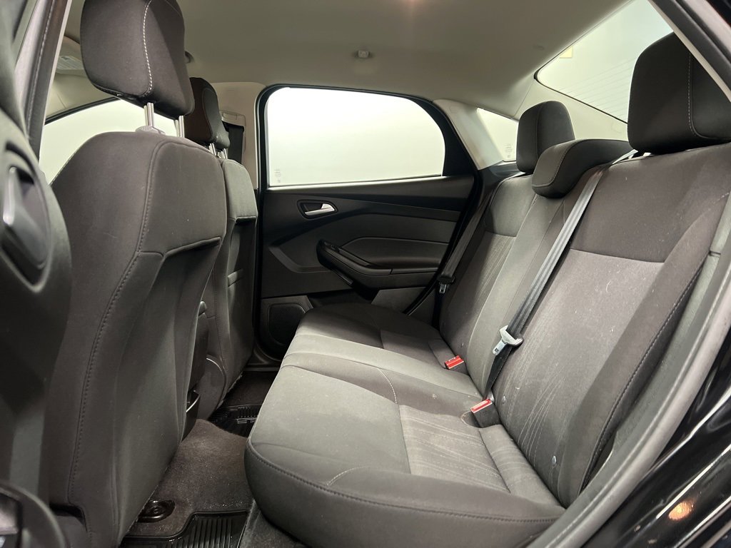 Certified 2018 Ford Focus SE w/ Cold Weather Package image 25