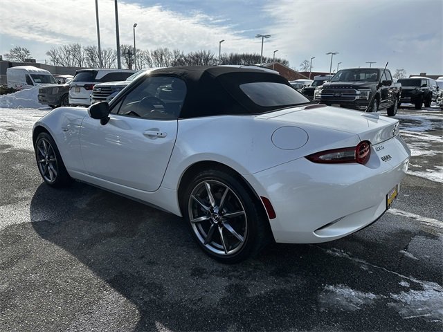 Used 2023 MAZDA MX-5 Miata Grand Touring image 3