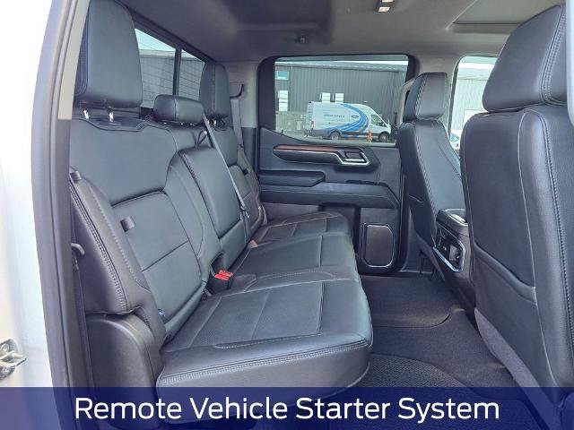 Used 2024 GMC Sierra 1500 Denali w/ Technology Package AWD/4WD image 17
