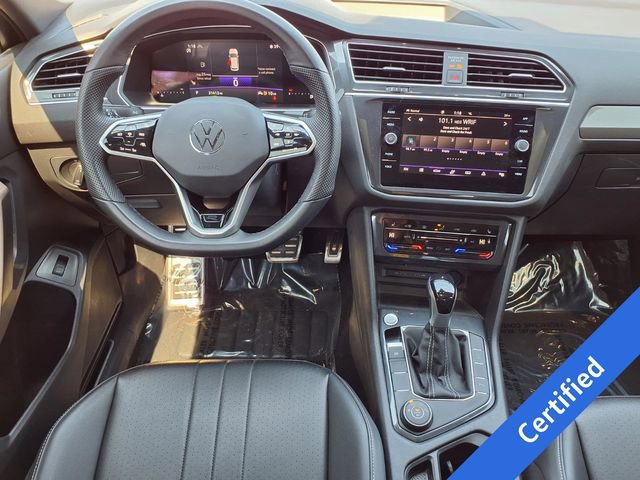 Used 2024 Volkswagen Tiguan SE R-Line AWD/4WD image 10