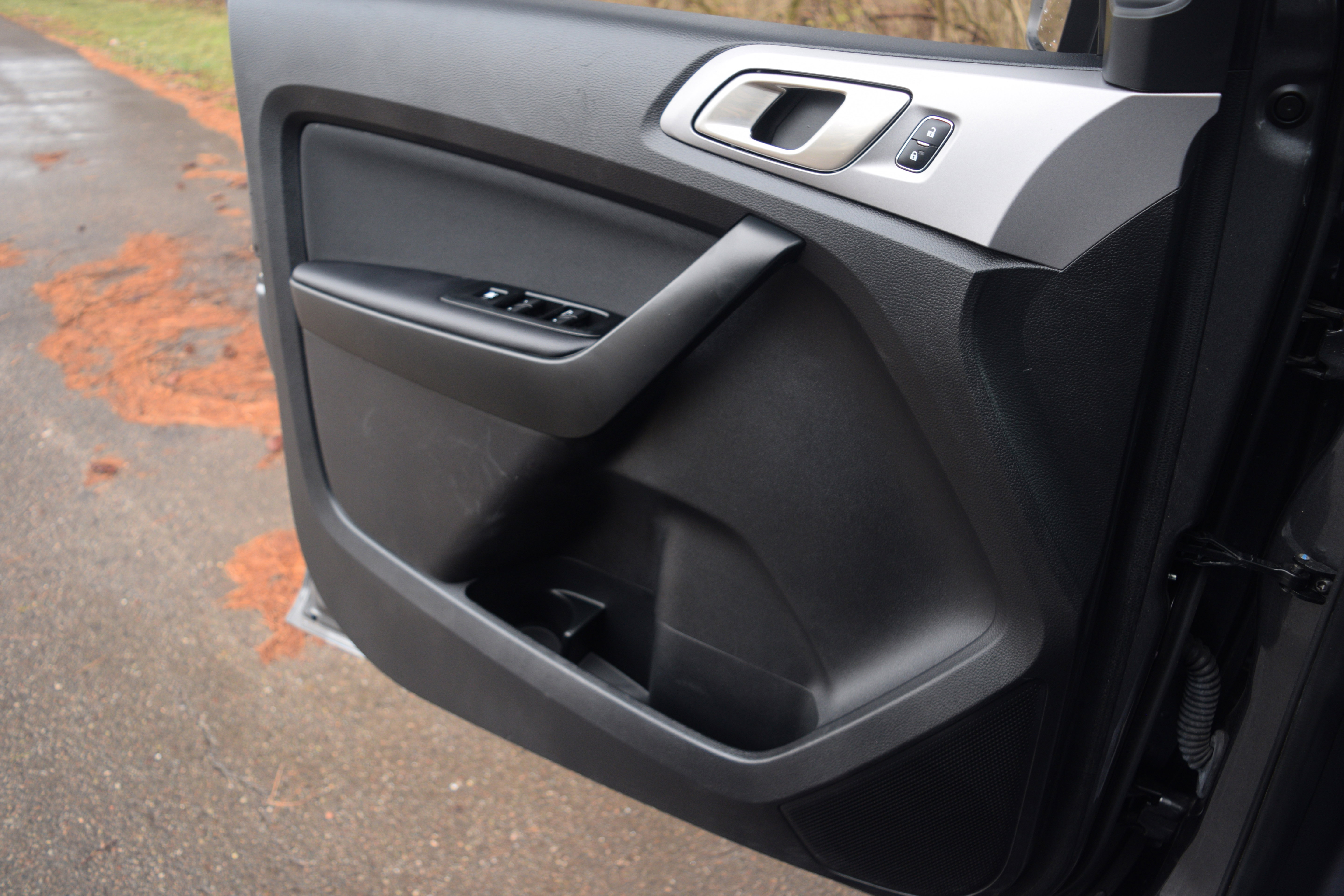 Certified 2019 Ford Ranger XLT w/ Equipment Group 301A Mid image 18