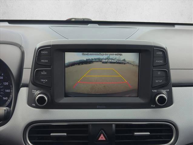 Used 2021 Hyundai Kona SE w/ Cargo Package image 15