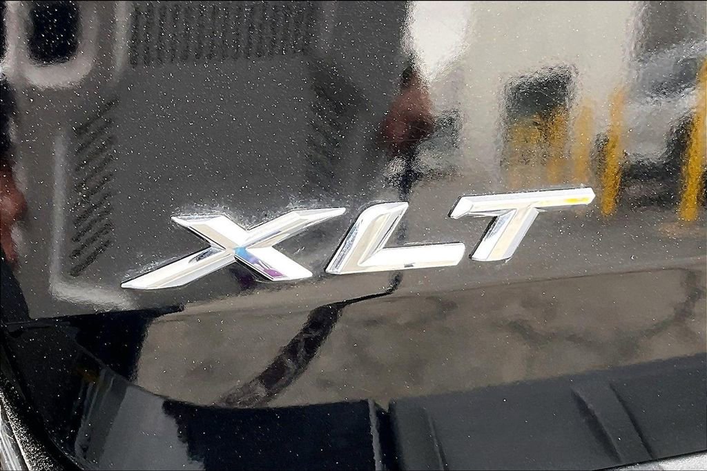 Certified 2024 Ford Explorer XLT w/ Equipment Group 202A image 30