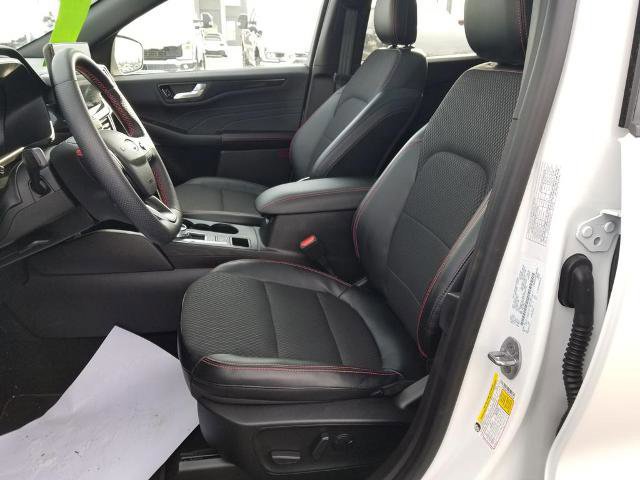 Certified 2023 Ford Escape ST-Line Elite w/ Class II Trailer Tow Package image 11