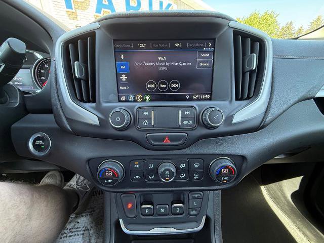 Used 2019 GMC Terrain SLT w/ Preferred Package FWD image 10
