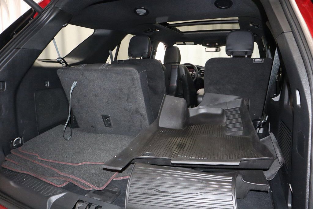 Certified 2024 Ford Explorer ST-Line w/ Class IV Trailer Tow Package image 16