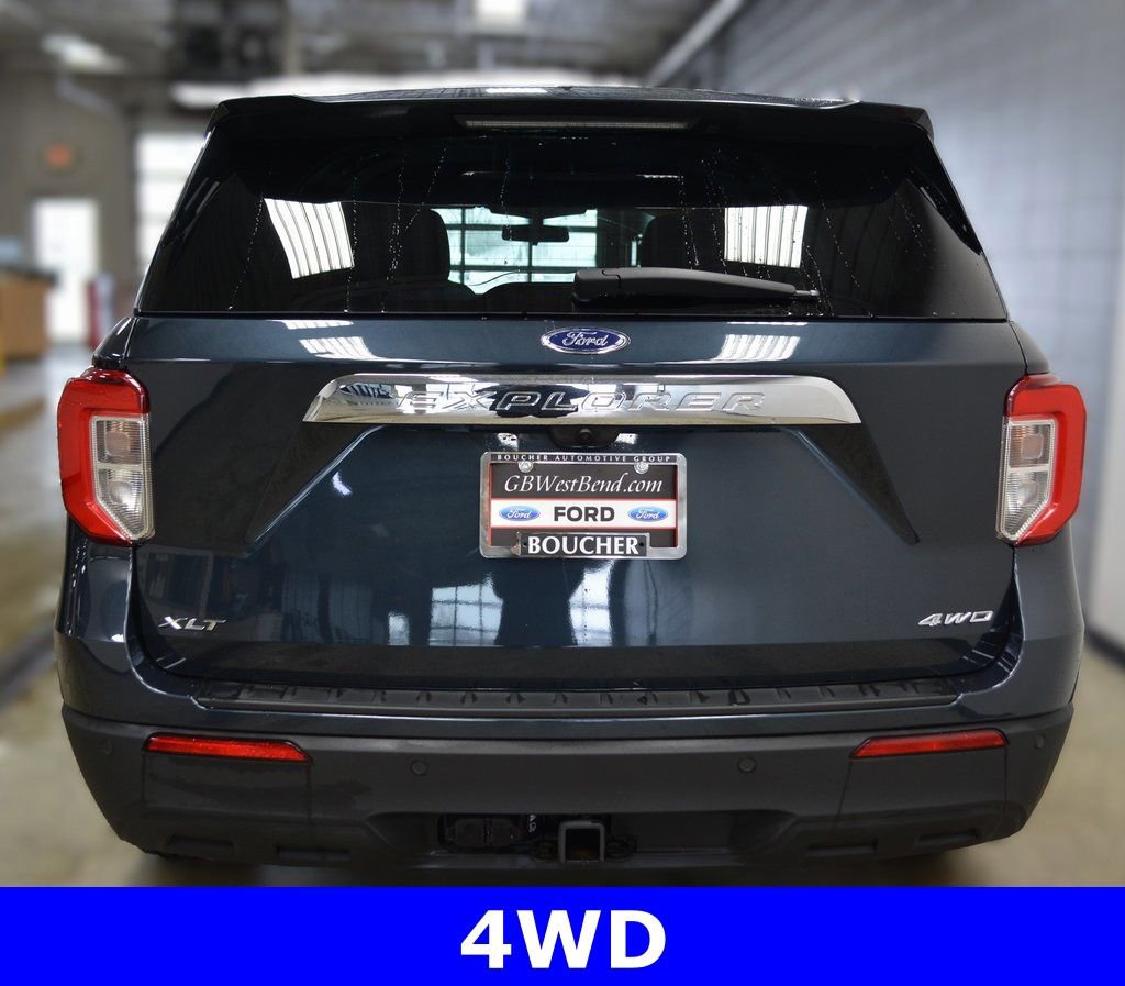 Certified 2022 Ford Explorer XLT w/ Class IV Trailer Tow Package image 5