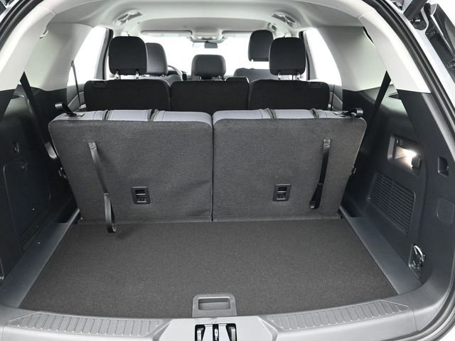 Certified 2026 Ford Explorer Active RWD image 27