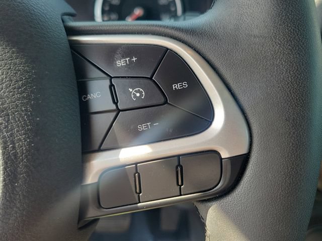 Used 2023 Jeep Renegade Altitude AWD/4WD image 13