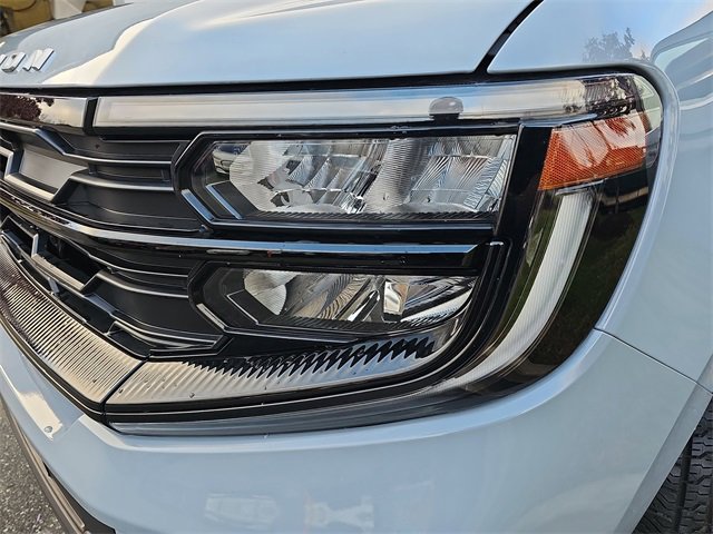 Certified 2025 Ford Expedition Max Active image 30