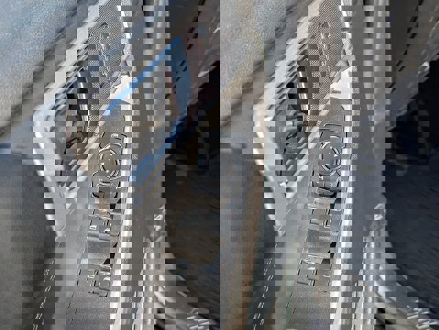 Certified 2024 Ford Explorer XLT image 20