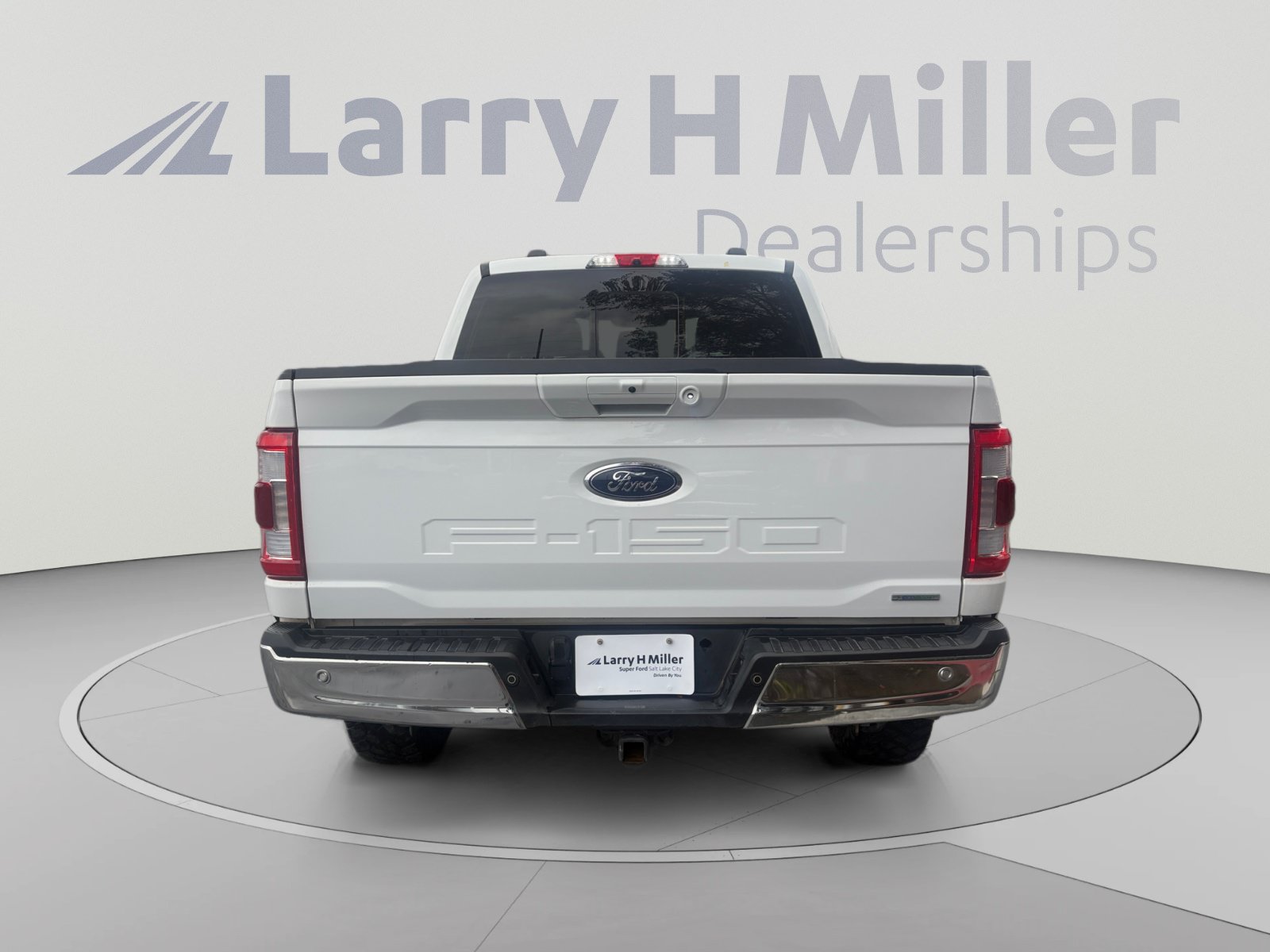 Certified 2022 Ford F150 Lariat w/ Max Trailer Tow Package AWD/4WD image 4