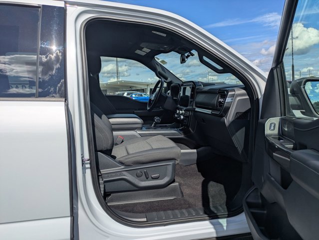 Certified 2022 Ford F150 XLT w/ Equipment Group 302A High image 33