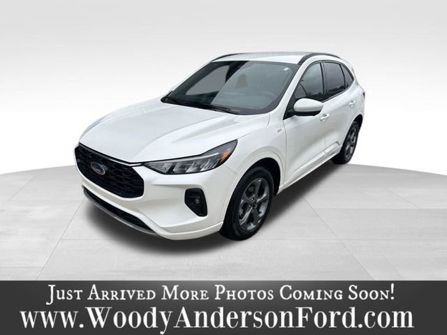 Certified 2023 Ford Escape ST-Line Select w/ Tech Pack #2 image 1